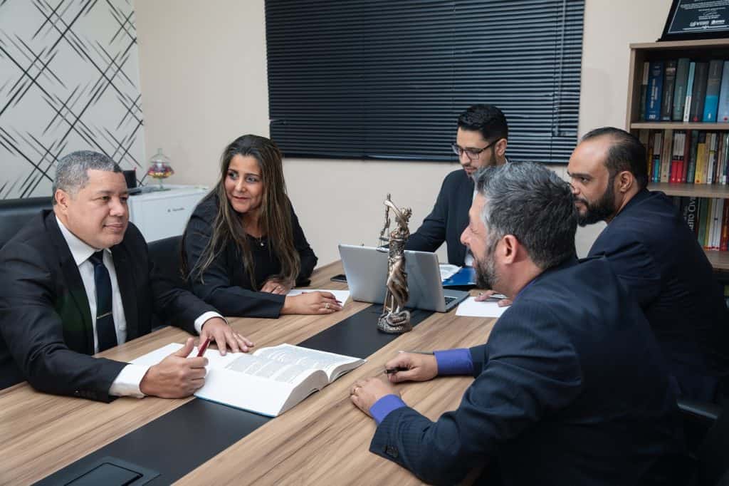 עורך דין בעסקאות מקרקעין